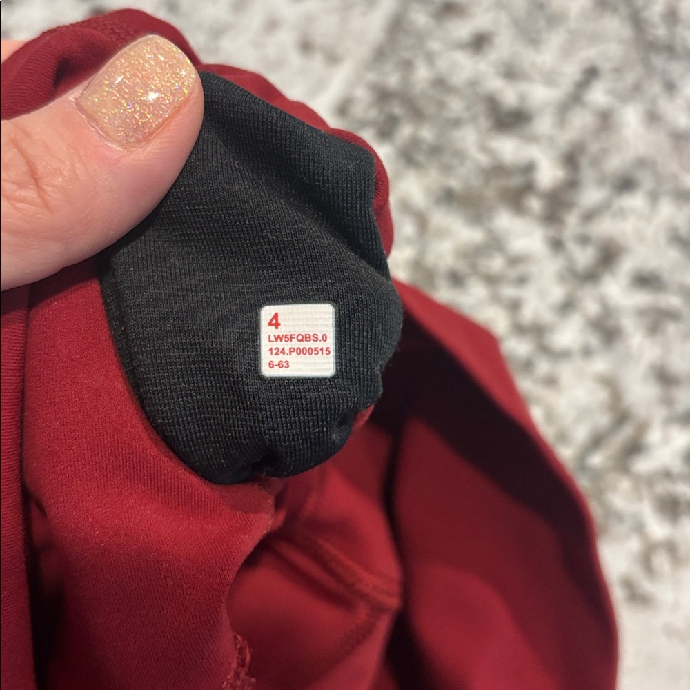 NWOT Lululemon Team Canada Align high rise pant 25” - Picture 6 of 6